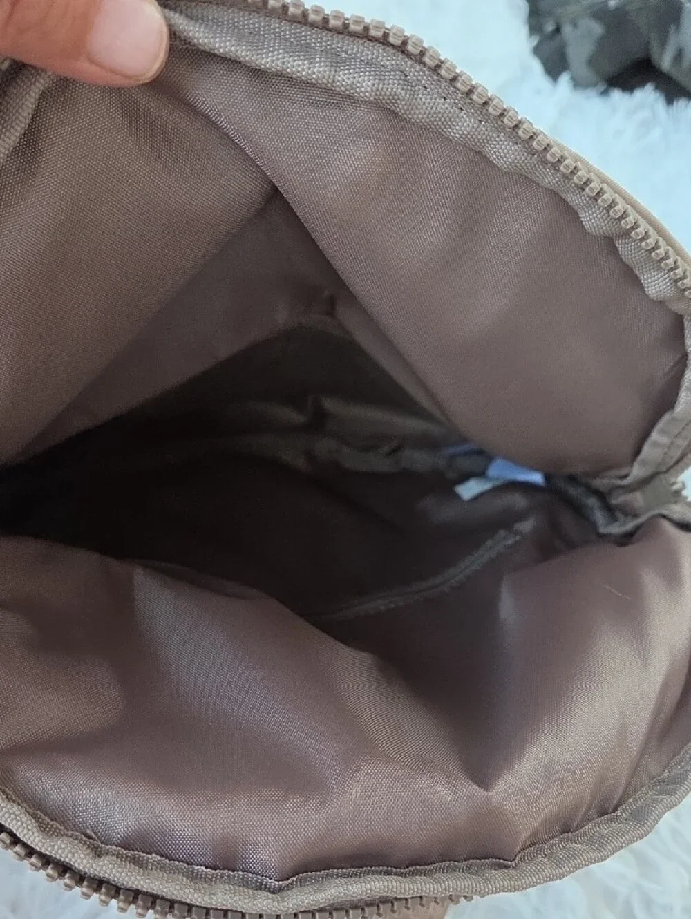 Lole Taupe/Brown Convertible Crossbody Messenger Bag  NWOTS